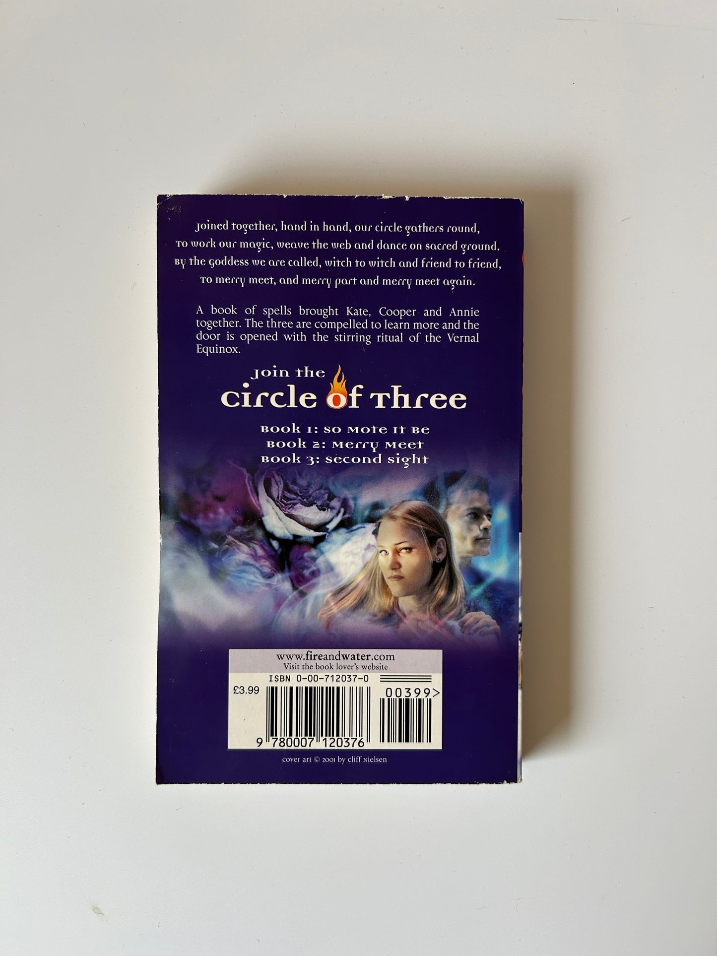 Circle of Three (Book 1: So Mote It Be) – Isobel Bird