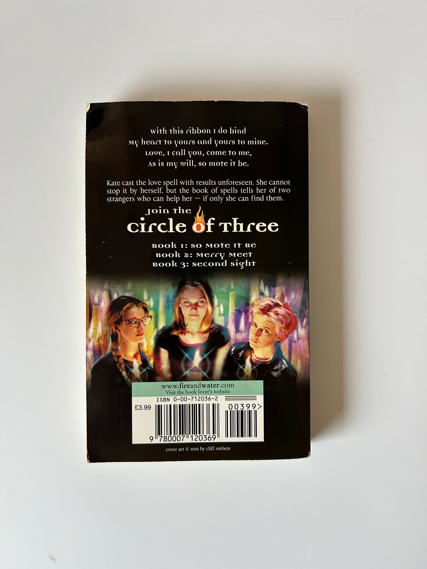 Circle of Three (Book 2: Merry Meet) – Isobel Bird