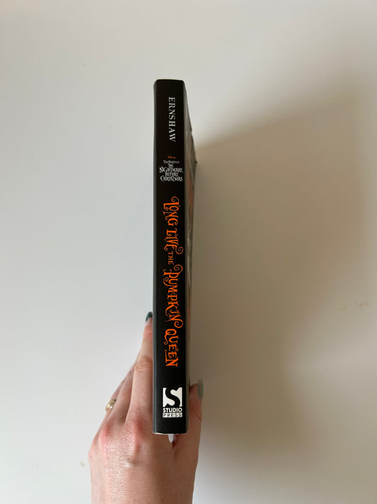 Long Live the Pumpkin Queen – Shea Ernshaw