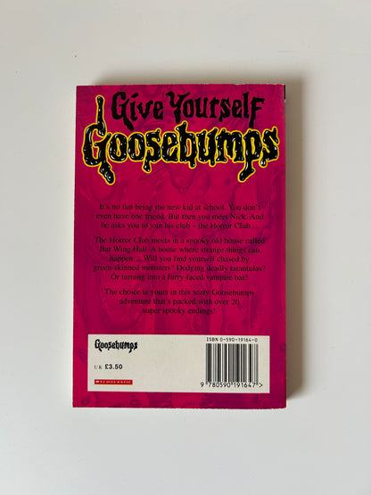 Give Yourself Goosebumps #3: Trapped in Bat Wing Hall – R.L. Stine